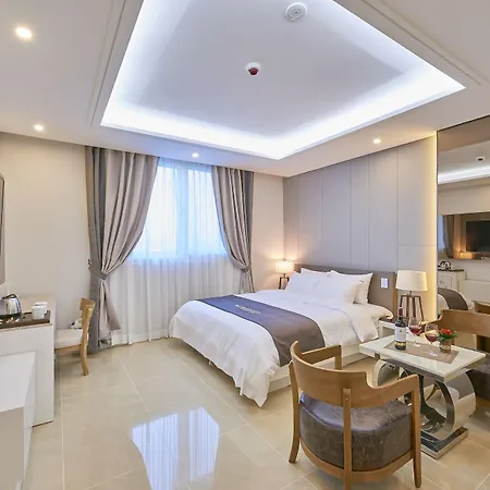 Gwangju Madrid Hotel Gwangju Metropolitan City Exterior photo