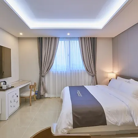 Gwangju Madrid Hotel Gwangju Metropolitan City Exterior photo