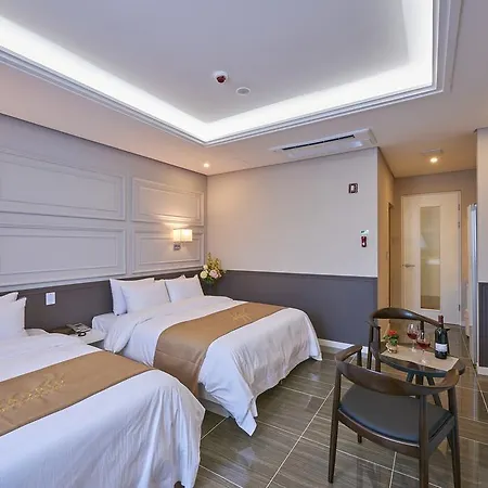 Gwangju Madrid Hotel Gwangju Metropolitan City Exterior photo