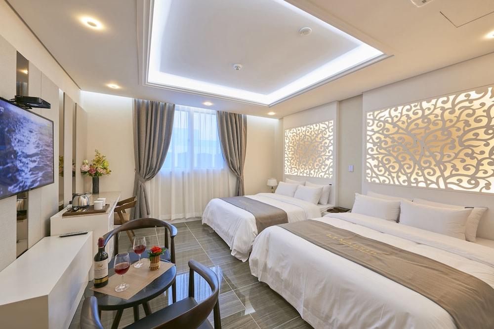 Gwangju Madrid