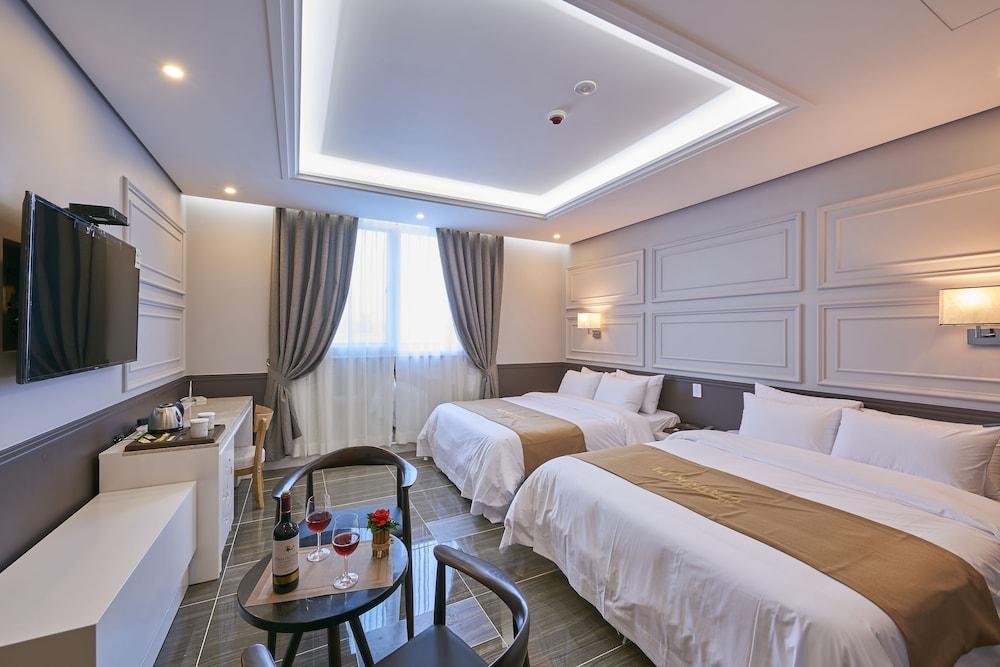 Hotel Gwangju Madrid